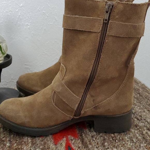 G.H Bass suede short boots - Picture 7 of 12